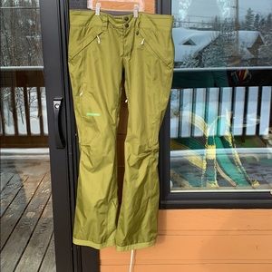 Patagonia snow pants women's M ski/snowboard